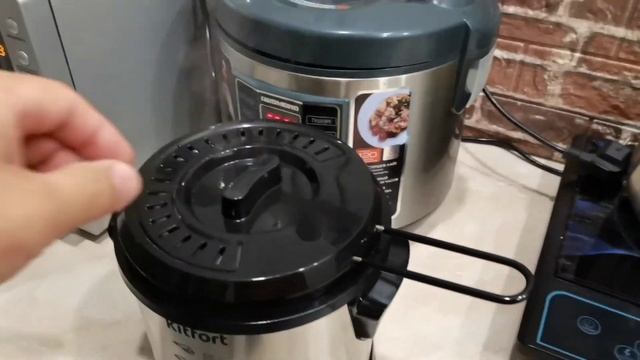 Готовлю крылышки во фритюрнице Kitfort KT 2009 смотреть онлайн