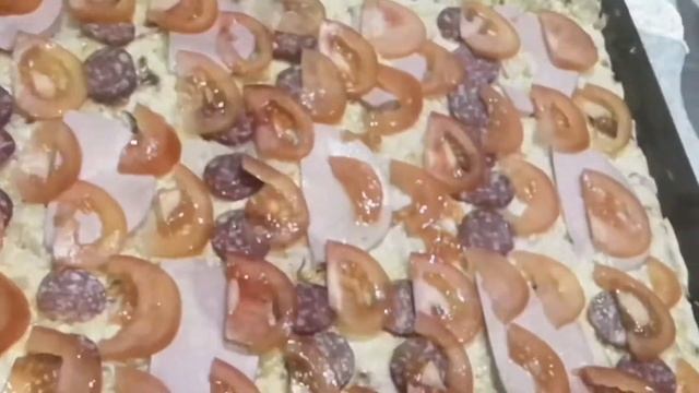 Оооочень вкусная ПИЦЦА на ЛАВАШЕ