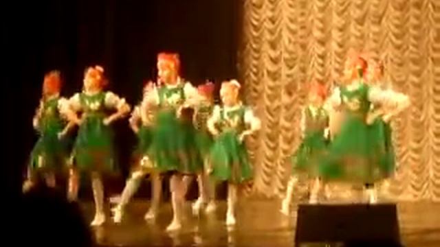 Русский танец :-))) смотреть онлайн