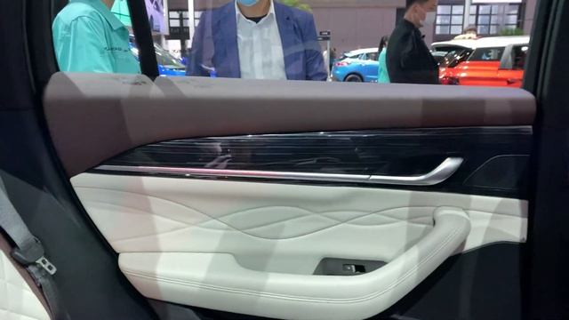 ALL NEW 2022 Geely Xingyue-L Walkaround- Exterior And Interior смотреть онлайн