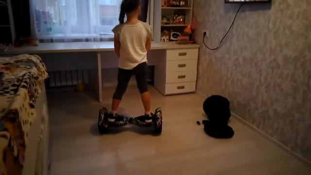 Как кататься на гироскутере + ОБЗОР ГИРОСКУТЕРА смотреть онлайн