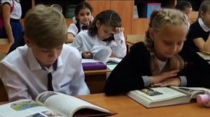 Настасья Комарова «Школа,привет»!!!!