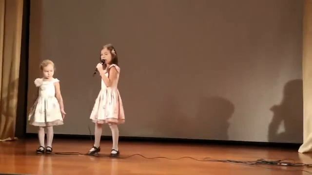 ДВЕ СЕСТРИЧКИ - Вероника и Аня Нестеровы смотреть онлайн
