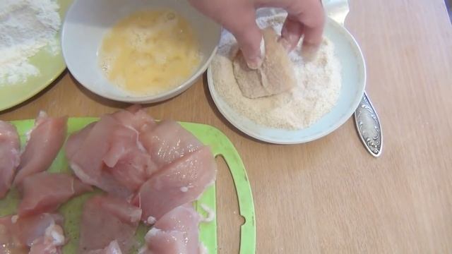 Сочные куриные наггетсы с хрустящей корочкой Невероятно вкусные смотреть онлайн