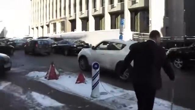 ДПС в Москве Нарушают повсеместно. смотреть онлайн