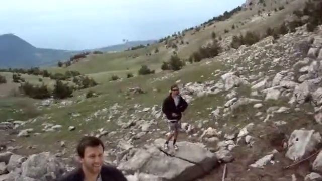 снег в начале лета, в крымских горах смотреть онлайн