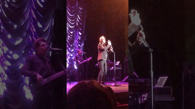 Todd Rundgren - Hello It’s Me смотреть онлайн