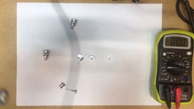 Автомобильная светодиодная лампочка( цоколь Т10) маломощная. Продлеваем срок службы. смотреть онлайн