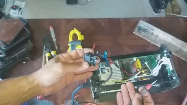 MINI soldadora inverter no funciona❗❗COMO REPARAR??? смотреть онлайн