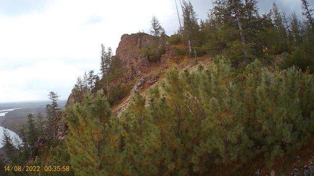 Mountain Rattling Stone. Omolon River.  Гора Гремучий камень на реке Омолон. Магаданская область
