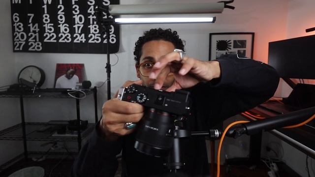 Does Full Frame matter? (SONY) - ZV1F v A7C смотреть онлайн