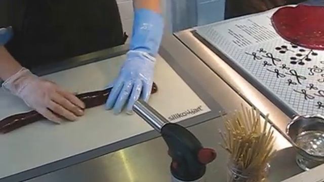 Изготовление карамельных конфеток. г. Львов, Мастерская карамели. смотреть онлайн