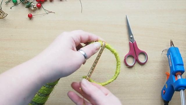 Елочка-топотушка в ботинках ! Новогодняя Елочка из сизали своими руками МК ! смотреть онлайн