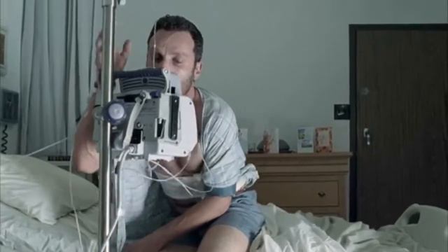 Рик выходит из комы | Ходячие Мертвецы S1E1 смотреть онлайн
