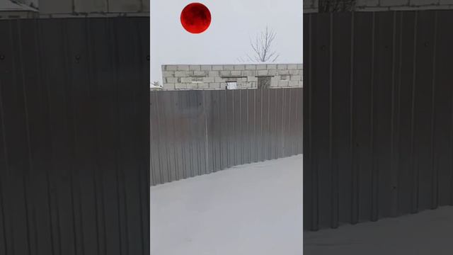 ДЕБЮТНАЯ ПЕСНЯ "Red Moon" (красная луна) смотреть онлайн