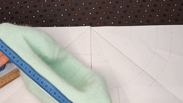 Строим выкройку подклада для двойного берета смотреть онлайн