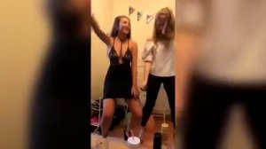 Когда попе больно