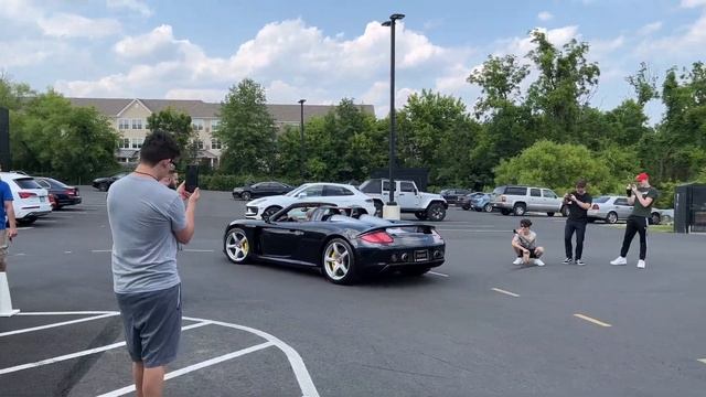 Porsche Carrera GT and 918 Spyder (Cold Start and Revving) from Porsche 75th Anniversary Celebratio смотреть онлайн
