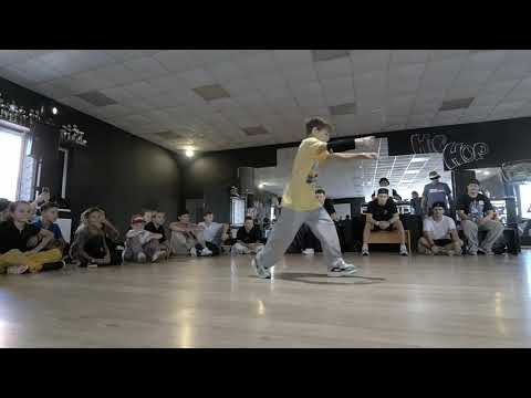 Брейкданс батл ↔ Дети до 9 лет ↔ Abazg vs Petelka ↔ 1'8 ↔ WHO IS WIN #nordance #bmvideo смотреть онлайн