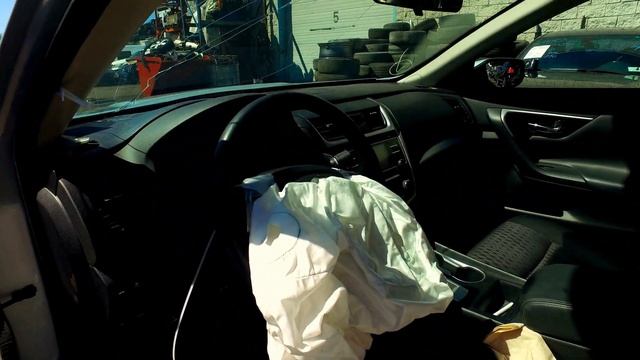 Автомобили из США. Украина. 2016 Nissan Altima. смотреть онлайн