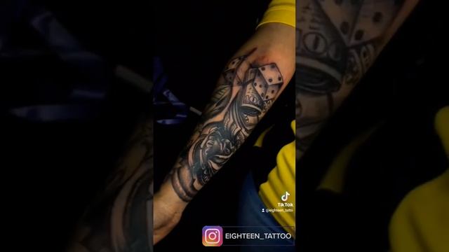 COVER UP TATTOO DOLLAR$ #eighteentattoo #tattoo #mexico #tatuadoresmexicanos #coverup #coveruptatt смотреть онлайн
