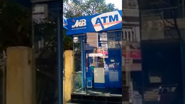 Банкомат без комиссии за снятие наличных смотреть онлайн