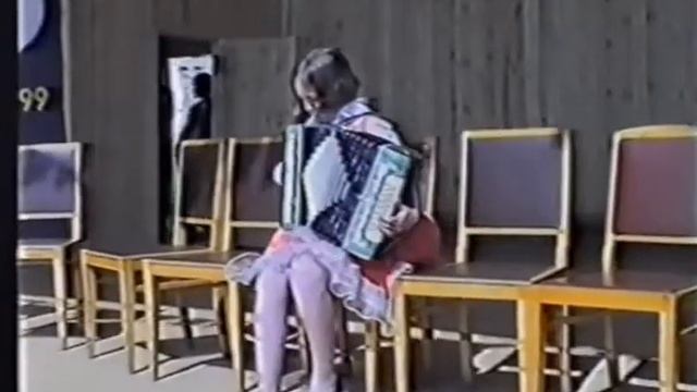 12.06.1999 День Унинского района (Александа Булатова) смотреть онлайн