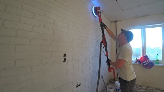 Комната сыну! Лазерный уровень CLUBIONA с приемником! Готовый туалет