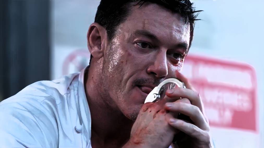 Агент на уикенд — Русский трейлер (2024) смотреть онлайн