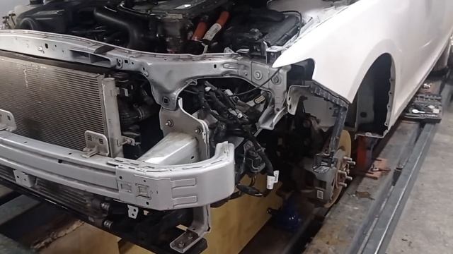 Lincoln MKZ чи Ford Fusion рихтую, набираю морду. смотреть онлайн