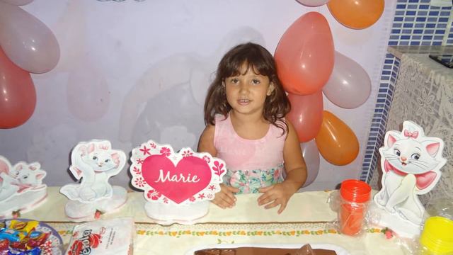 Elaine Mae смотреть онлайн