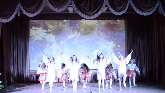 Народный стилизованный танец «Ивана Купала» смотреть онлайн