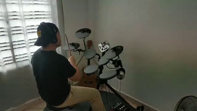 Avenged Sevenfold-Seize The Day(drum cover) смотреть онлайн