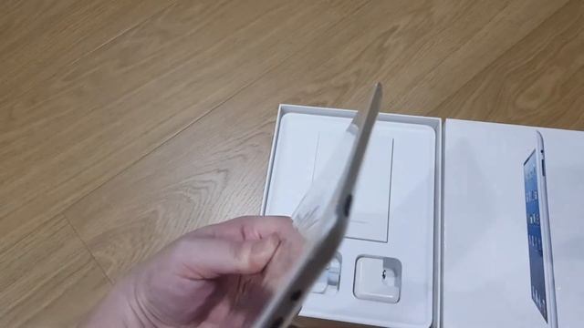 Ipad 2 Wi-Fi 16GB White смотреть онлайн