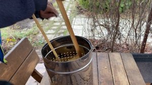 Перетапливаем воск. Паровая воскотопка.