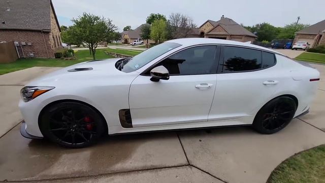 Kia Stinger roof wrap смотреть онлайн
