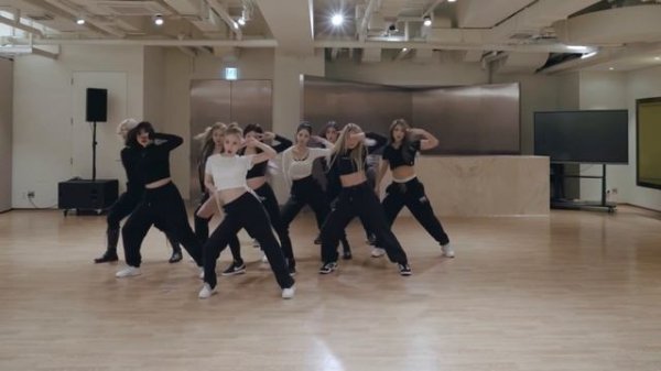 aespa - 'Black Mamba' Dance Practice [MIRRORED]