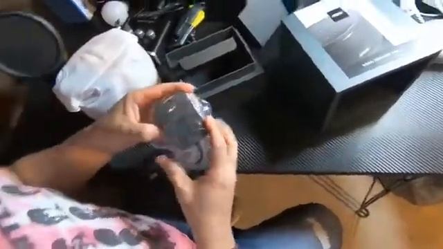 Unboxing BOSE Home Speaker 300 смотреть онлайн
