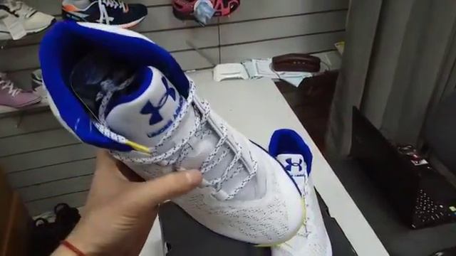 Баскетбольные кроссовки Under Armour Curry Тhree ( 3 ) from Stephen Curry в магазине youmarket.kz смотреть онлайн