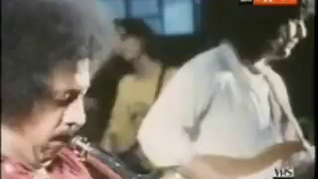 Pino Daniele - Vai Mò Tour 1981 [Speciale Mr.Fantasy - Piazza Del Plebiscito 81]