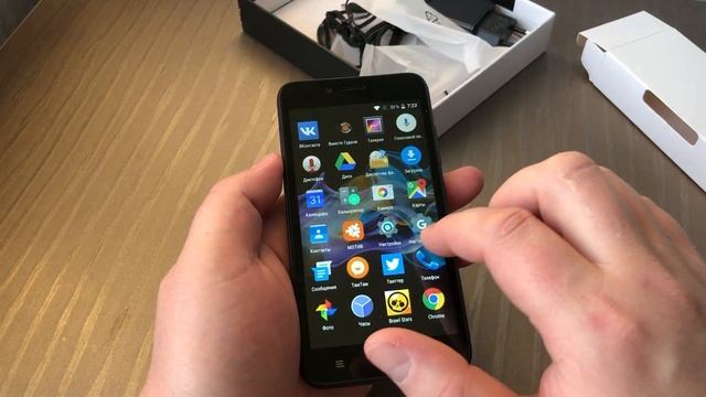 Обзор смартфона Joy HG5024M (от Мотив) смотреть онлайн