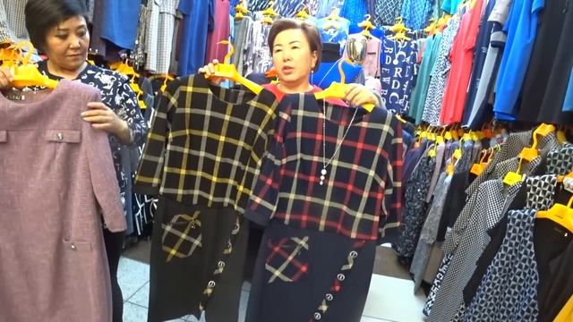 САДОВОД/КОЛЛЕКЦИЯ ЖЕНСКОЙ ОДЕЖДЫ/СТИЛЬНЫЕ ПЛАТЬЯ СПОРТ ШИК/НАРЯДНЫЕ /ШИКАРНЫЕ ДВОЙКИ/1Г-54/ТРЕНДЫ смотреть онлайн