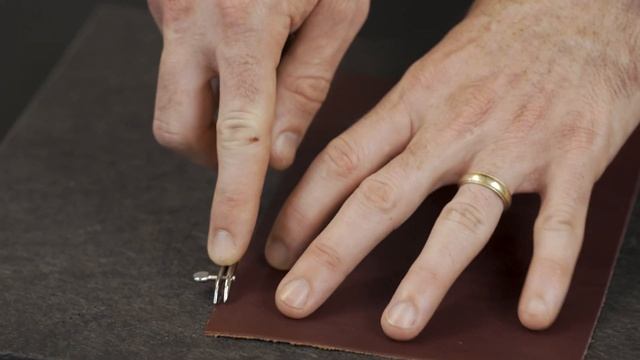 BG Leather Adjustable Leather Creaser | Buckleguy Tools Demo смотреть онлайн