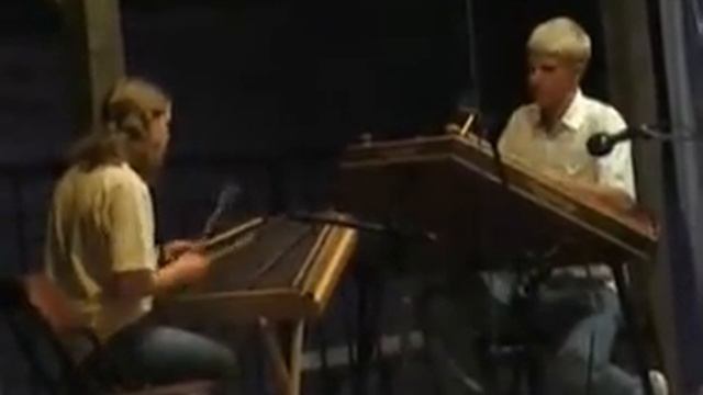 Karen and Cort play Star of the County Down Swannanoa смотреть онлайн