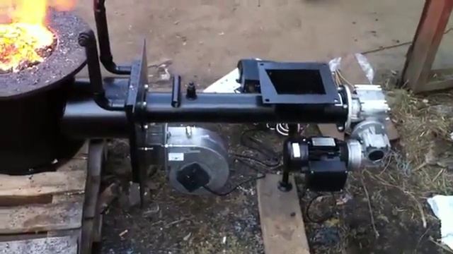 Процесс горения угля в горелке 100 кВт смотреть онлайн
