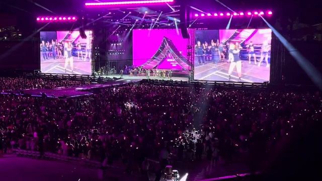 BlackPink Encore Born In Pink Tour 2023 Dodgers Stadium LA