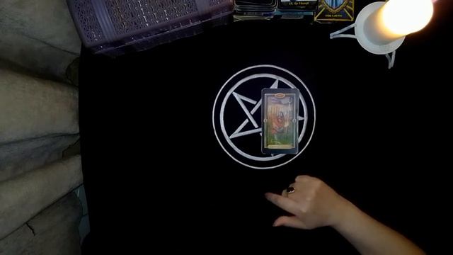 МАСТЬ ЖЕЗЛОВ.МЛАДШИЕ АРКАНЫ ТАРО.КАК ОТВЕЧАЮТ НА ВОПРОСЫ "ДА" ИЛИ "НЕТ".ТАРО ДЛЯ НАЧИНАЮЩИХ. смотреть онлайн