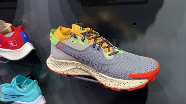 Nike Pegasus Trail 2 GORE-TEX (Smoke Grey/Bucktan/College Grey/Black) - Style Code: CU2016-002 смотреть онлайн