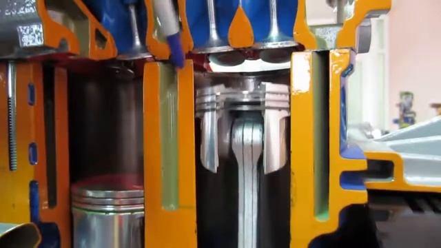 Как работает двигатель Toyota Prius смотреть онлайн