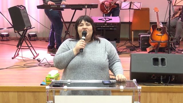 Чудо. Волосы выросли до плеч за одну ночь смотреть онлайн